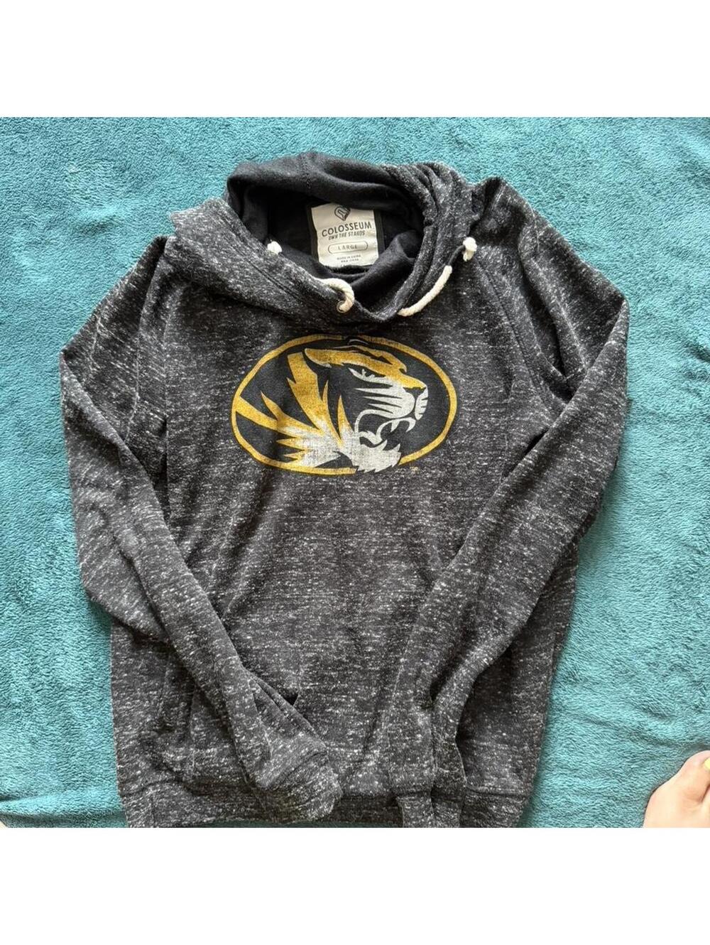 Colosseum Large Black Heathered Hoodie with Yellow Tiger Logo